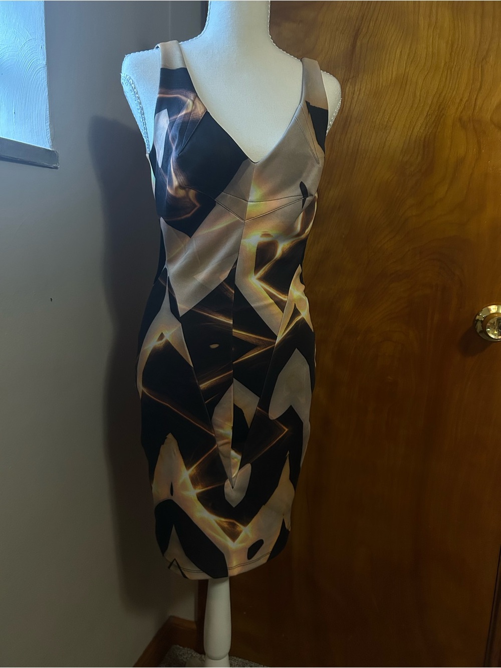 Bebe Addiction bodycon sleeveless geometric print event dress size small